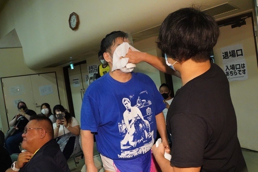 男色ディーノ＆アントーニオ本多 vs 大和ヒロシ＆中村圭吾