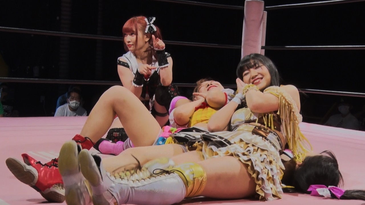 辰巳リカ＆渡辺未詩＆鈴芽 vs 伊藤麻希＆らく＆原宿ぽむ